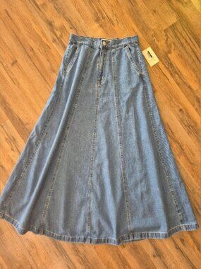 Universal Thread Blue Denim A-Line Maxi Skirt. C Discription For Measurments! Sm
